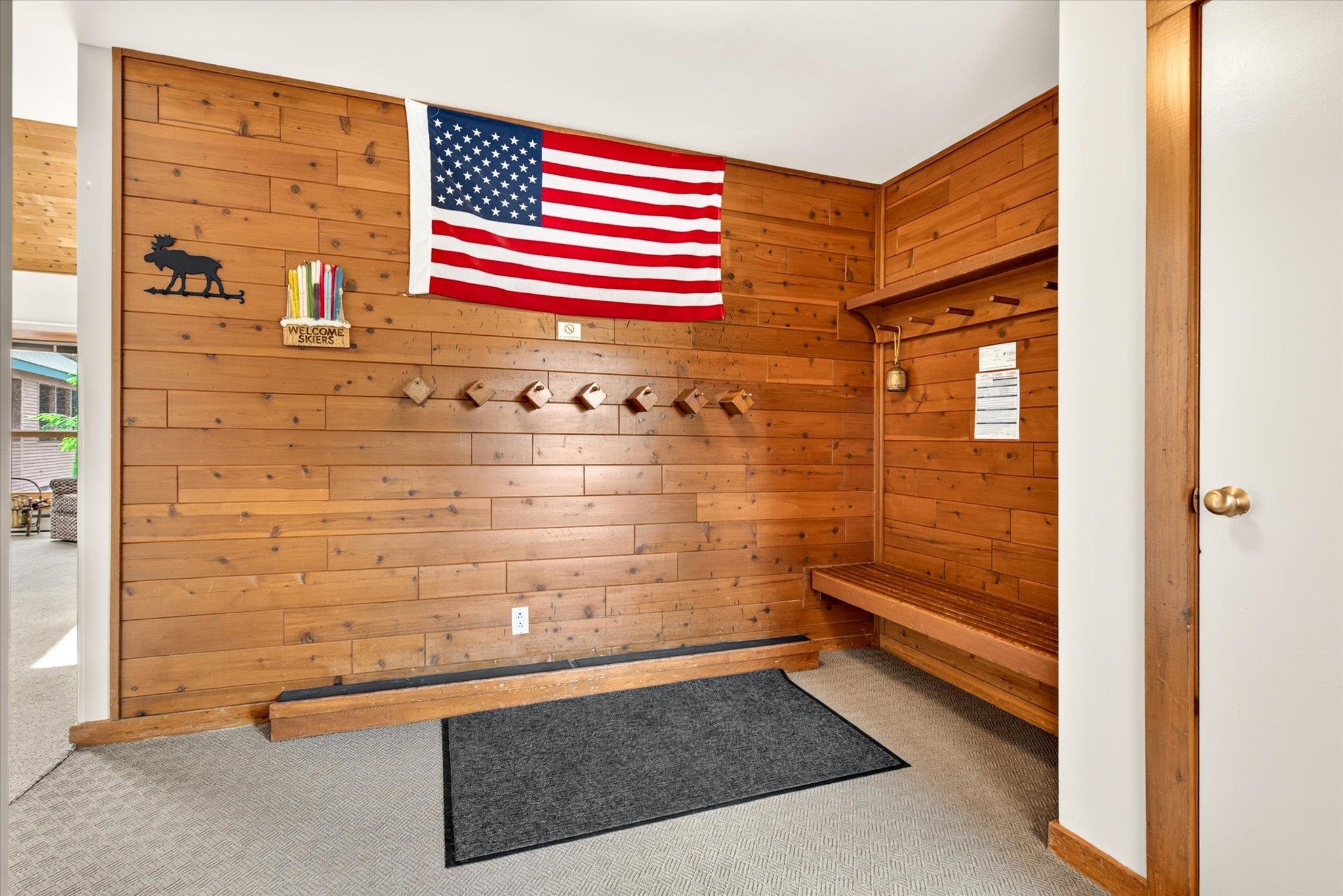 528 East Mountain Road, Unit #62 Killington, VT 05751 - Photo 6 of 56