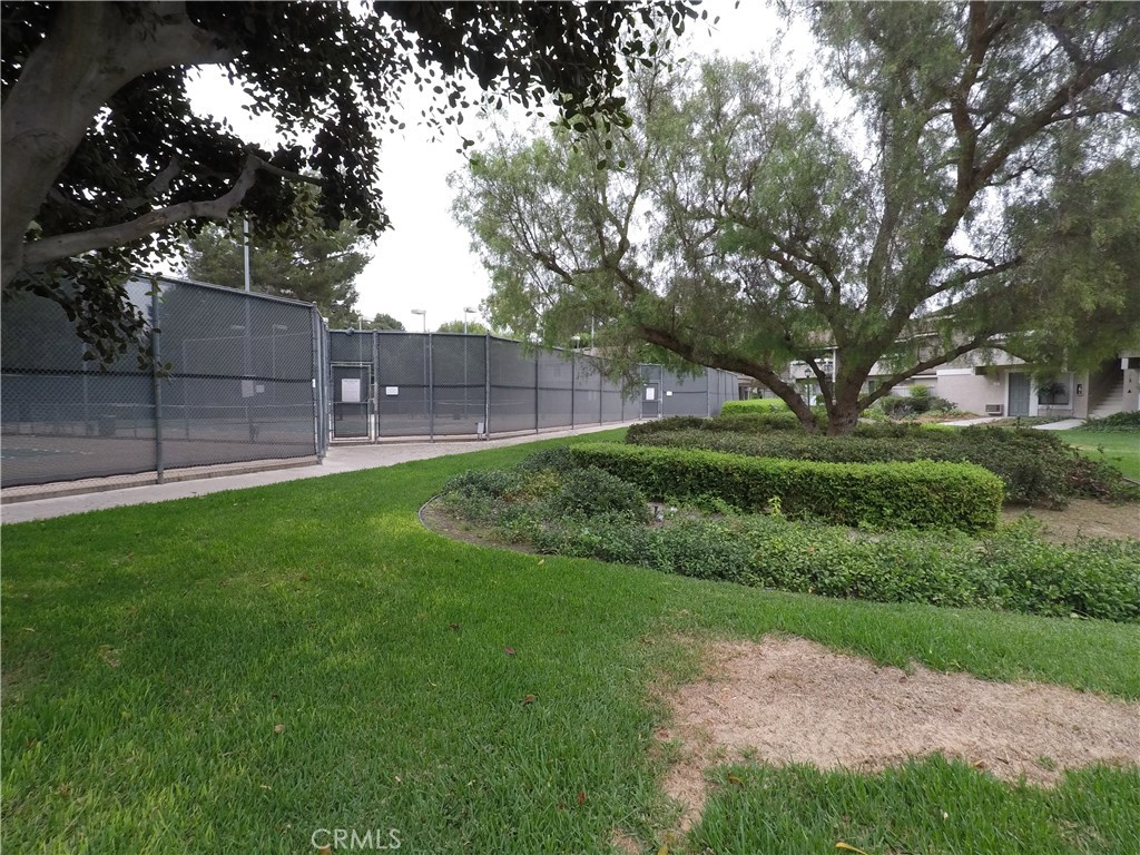 230 Springview Irvine, CA 92620 - Photo 20 of 30