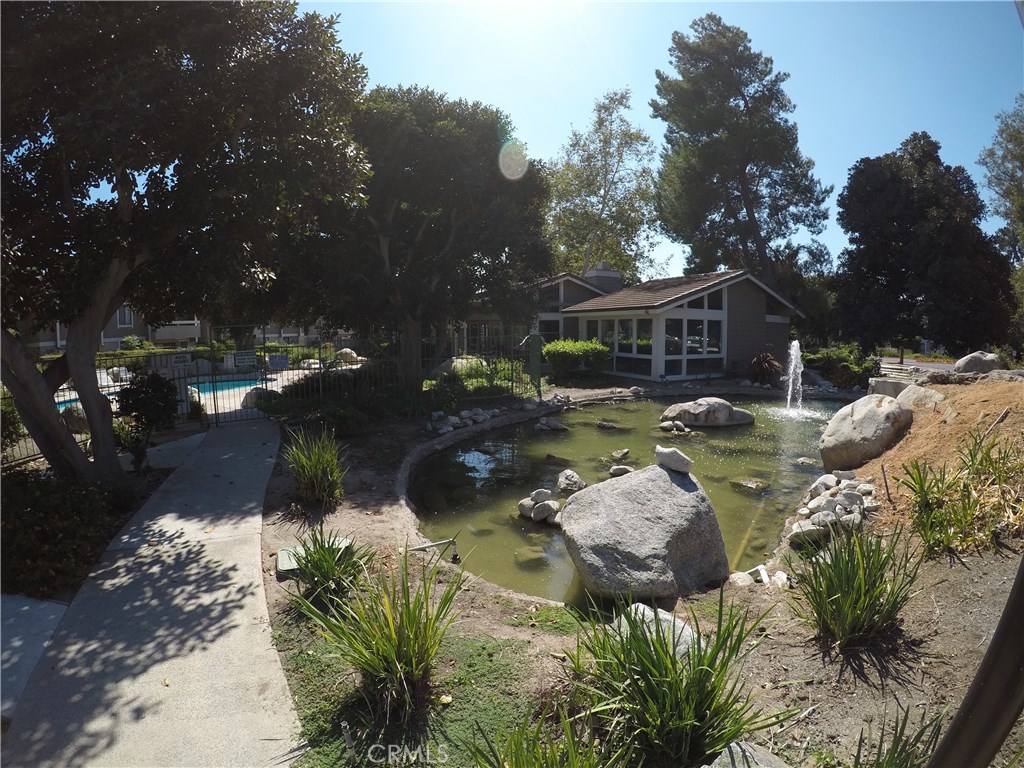 230 Springview Irvine, CA 92620 - Photo 26 of 30 a backyard of a house with lots of green space