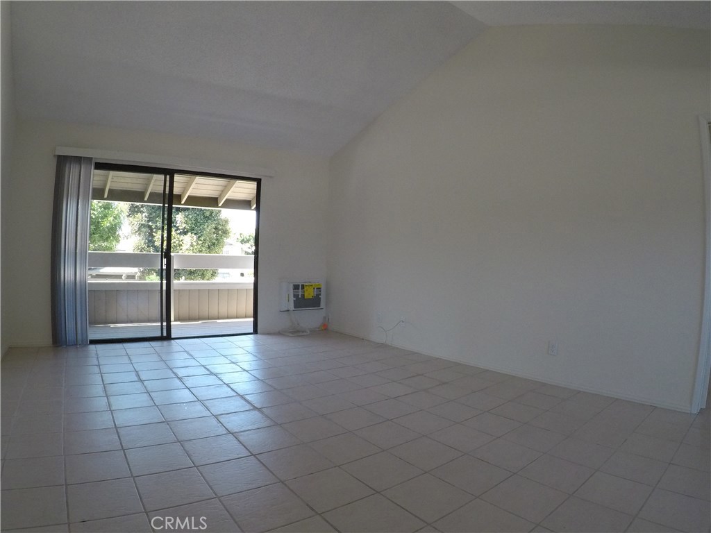 230 Springview Irvine, CA 92620 - Photo 5 of 30 an empty room with windows