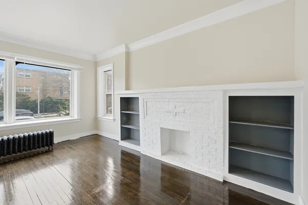$324,900 | 8026 South Dobson Avenue, Chicago, IL 60619