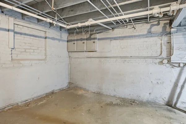 $324,900 | 8026 South Dobson Avenue, Chicago, IL 60619