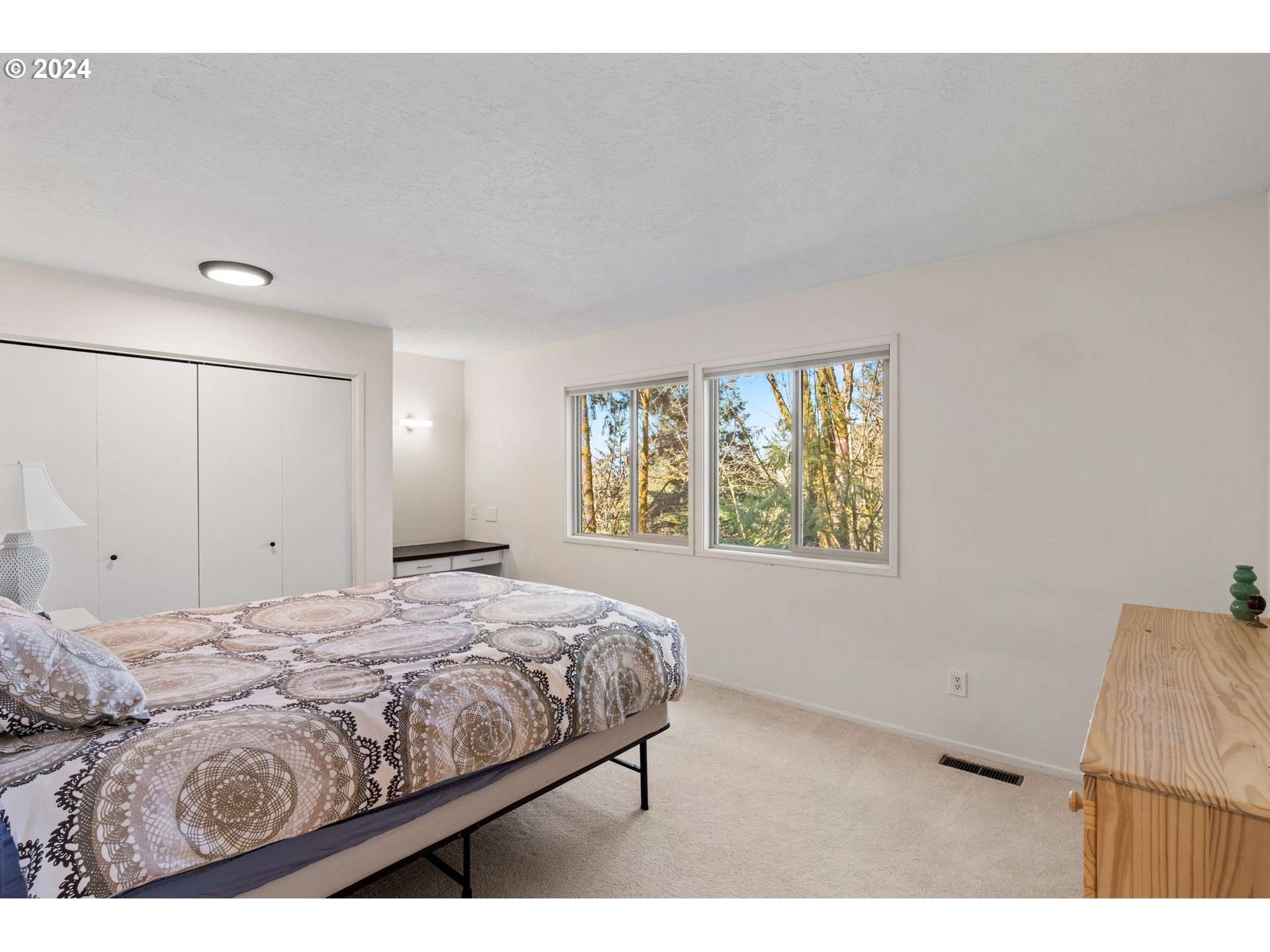 17720 Overlook Circle Lake Oswego, OR 97034 - Photo 15 of 21 Gallery Image 15