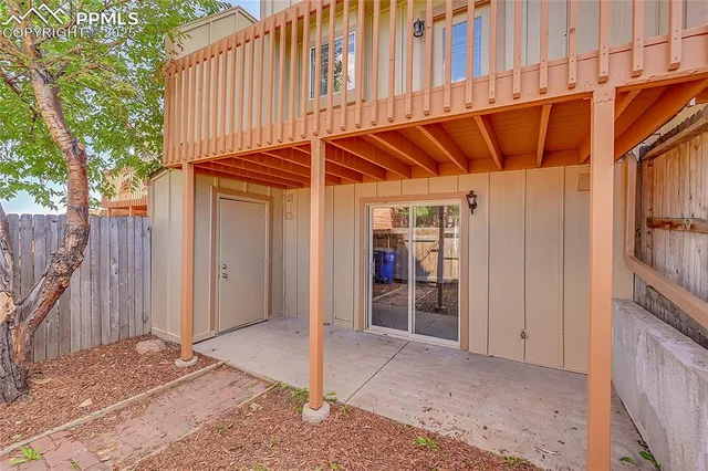 a view of a house with a outdoor space