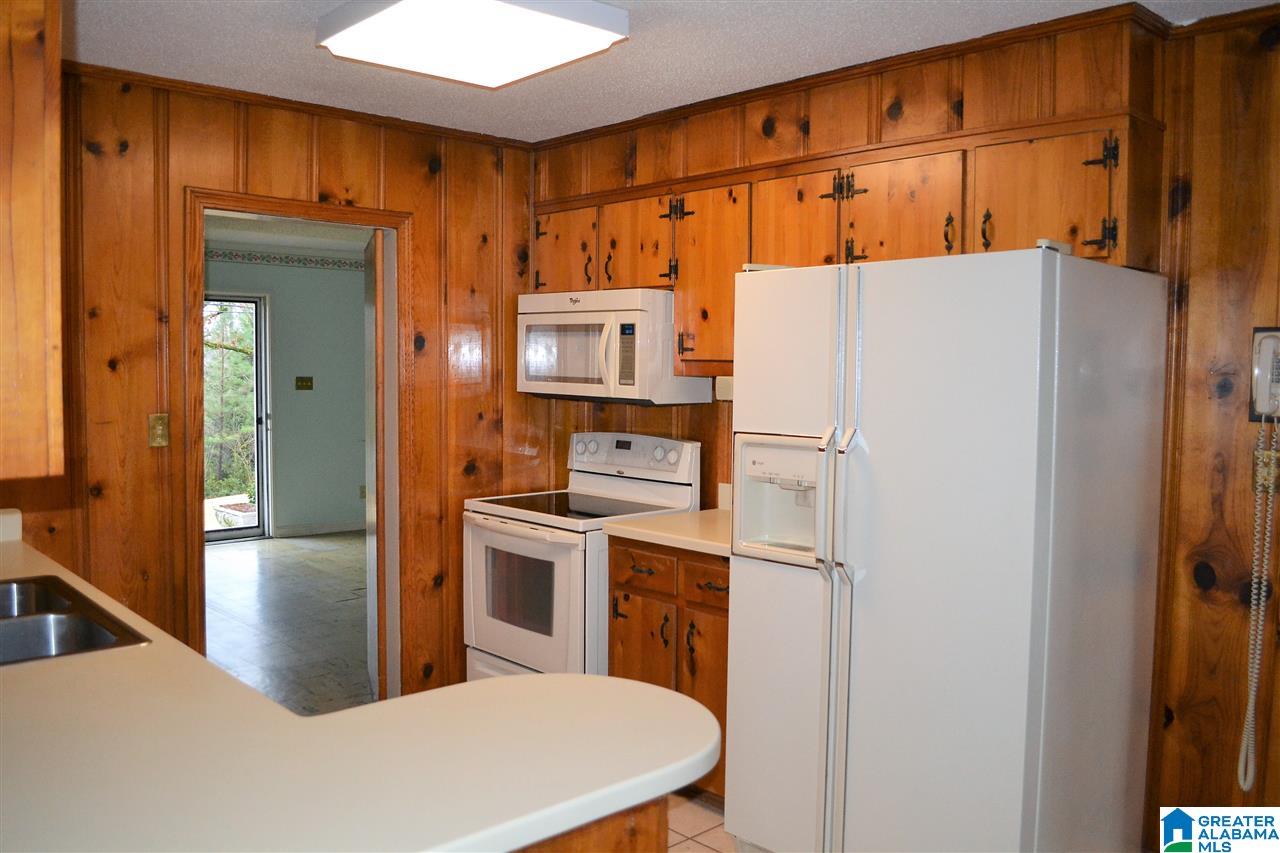 3324 Mountainside Road Birmingham, AL 35243 - Photo 7 of 20