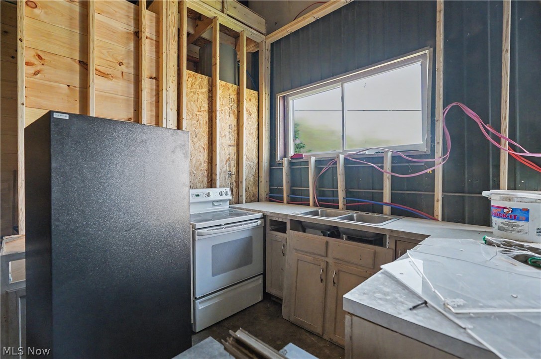 46766 Clarkson Road Rogers, OH 44455 - Photo 40 of 41