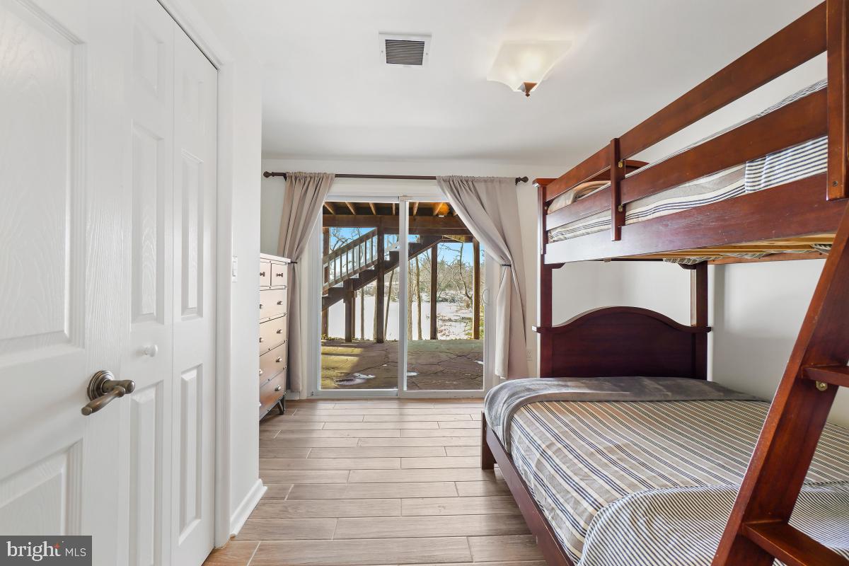 1820 Woods Road Annapolis, MD 21401 - Photo 36 of 51 LL Bedroom #4