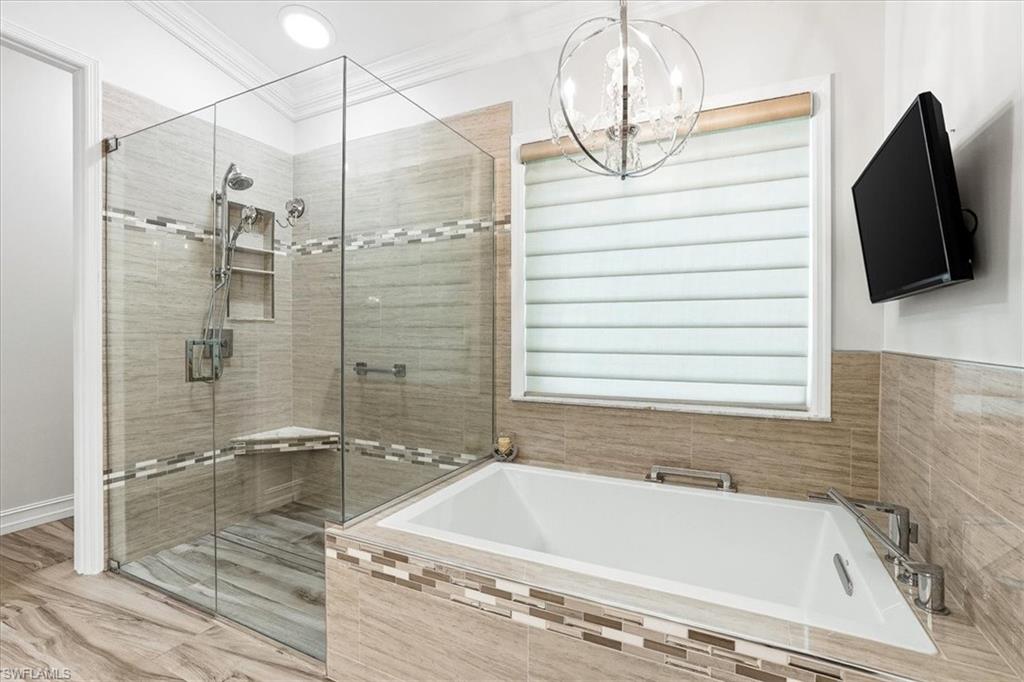 2050 Mandarin Lane Naples, FL 34120 - Photo 18 of 38