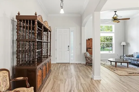 a view of livingroom with furniture and wooden floor