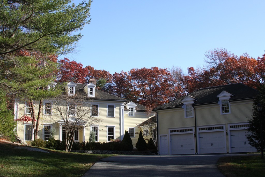 16 Warren Road Dedham, MA 02026 - Photo 1 of 25 Gallery Image 1