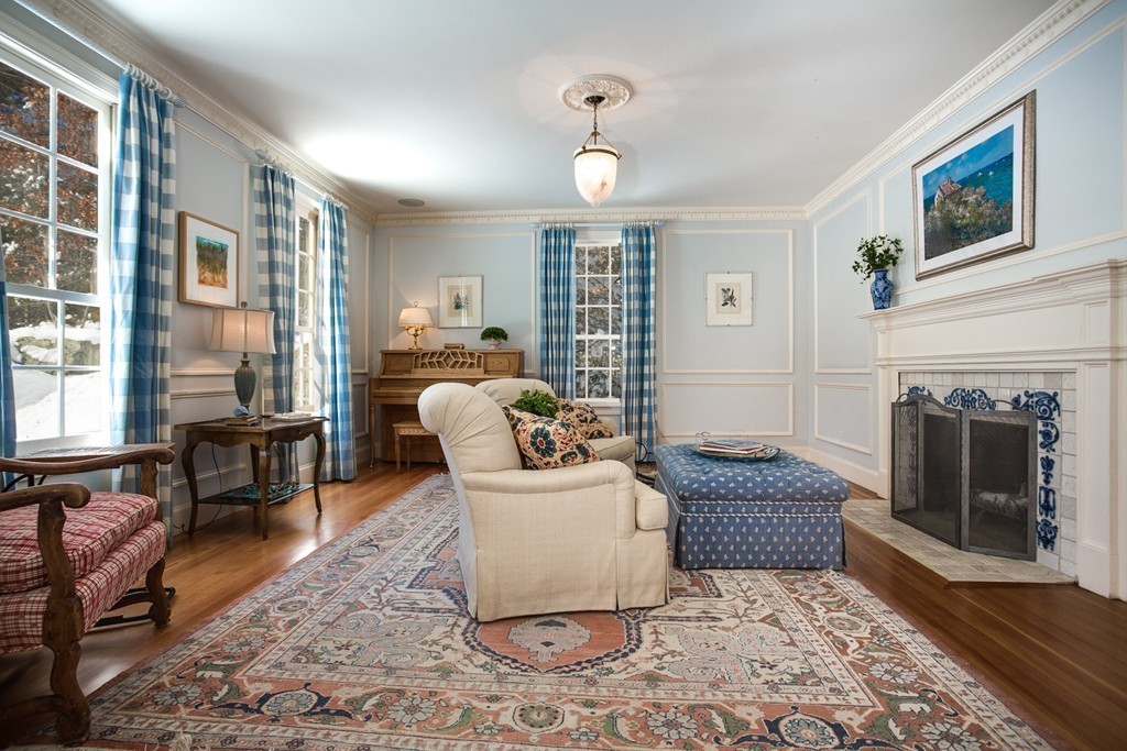 16 Warren Road Dedham, MA 02026 - Photo 5 of 25 Gallery Image 5