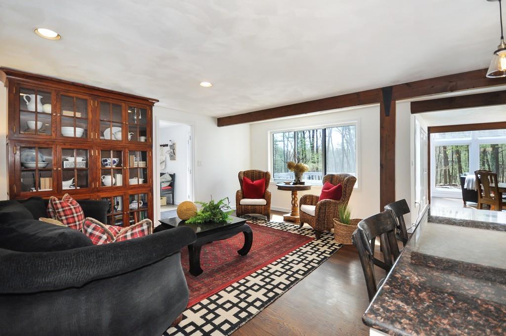 201 Bingham Road Carlisle, MA 01741 - Photo 4 of 11 Gallery Image 4
