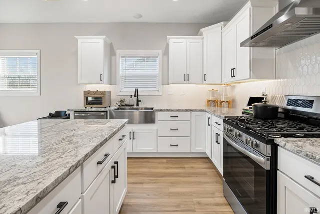 $494,900 | 1739 Twin Lakes Circle, West Lafayette, IN 47906