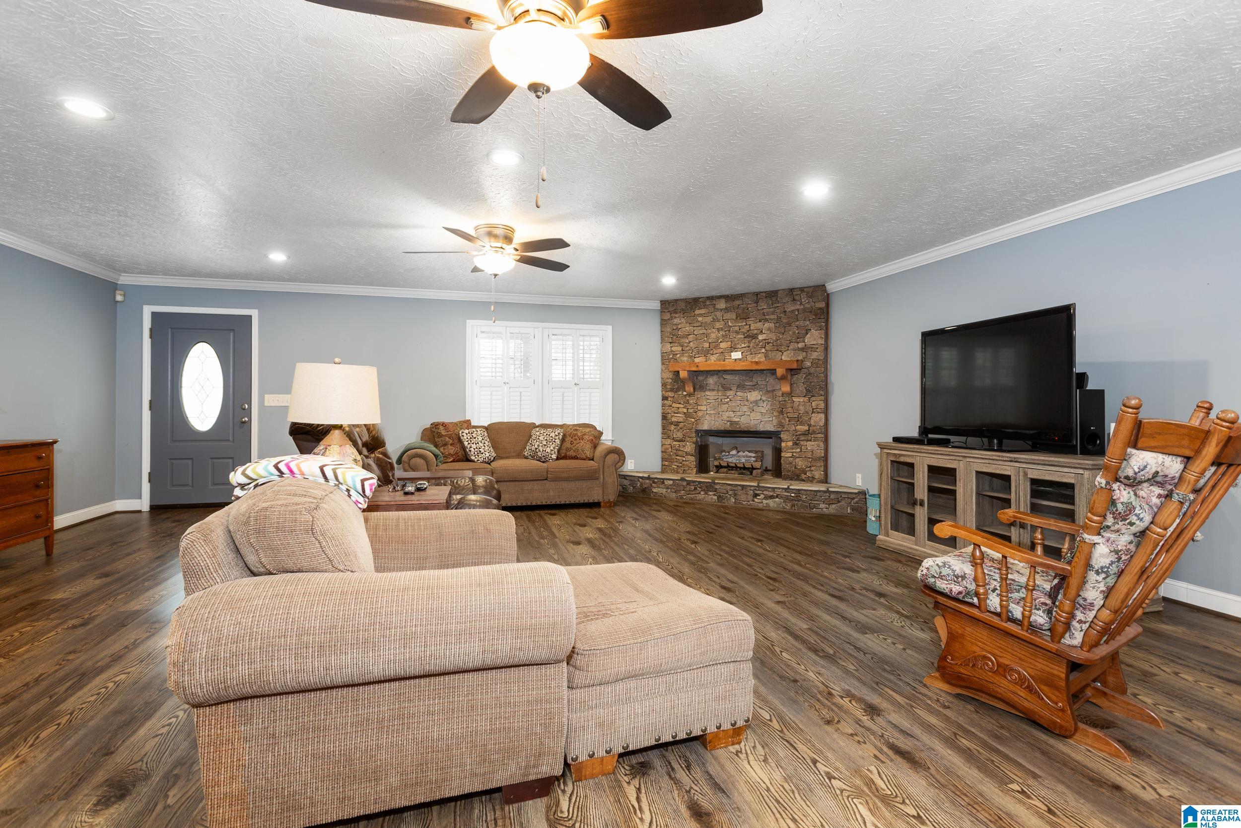 1150 Rochester Road Southeast Jacksonville, AL 36265 - Photo 6 of 36