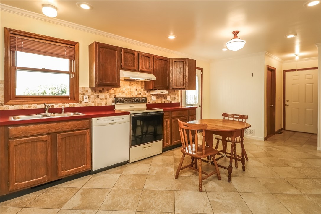 2780 Hindsburg Road Murray, NY 14411 - Photo 14 of 31