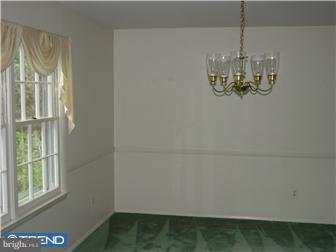 189 Pearl Croft Road Cherry Hill, NJ 08034 - Photo 3 of 12