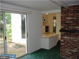 189 Pearl Croft Road Cherry Hill, NJ 08034 - Photo 6 of 12