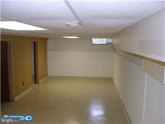 189 Pearl Croft Road Cherry Hill, NJ 08034 - Photo 8 of 12
