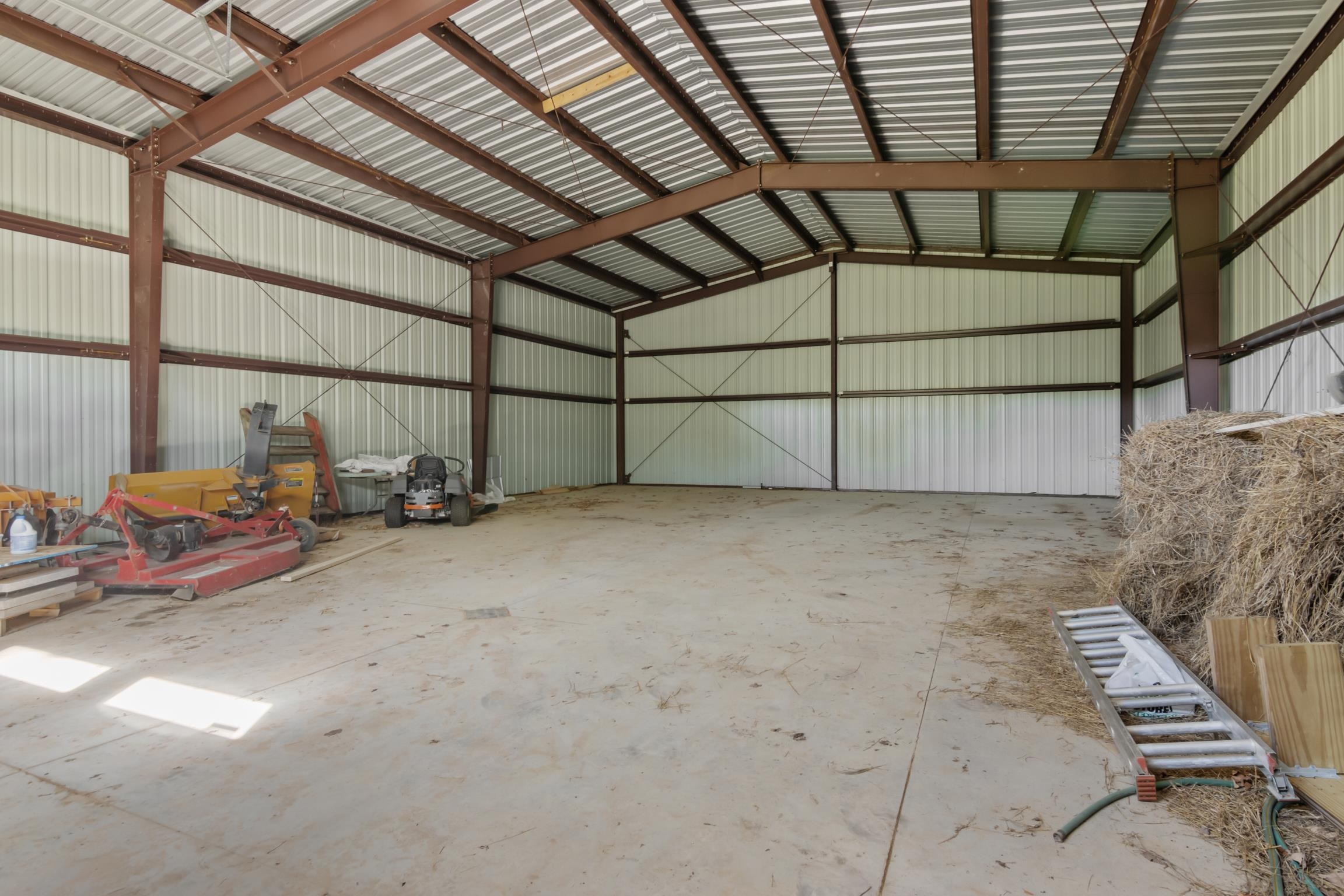 941 South Weldon Road Beulah, MI 49617 - Photo 27 of 34
