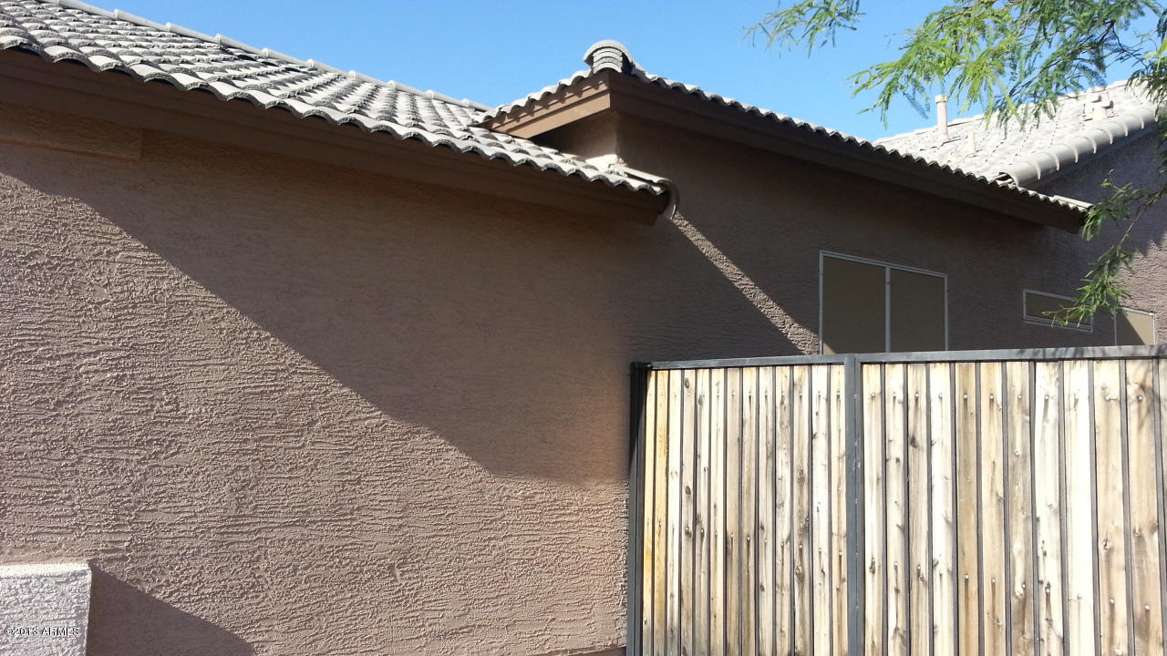 1460 North Racine Lane Gilbert, AZ 85234 - Photo 12 of 65 20130529_074550