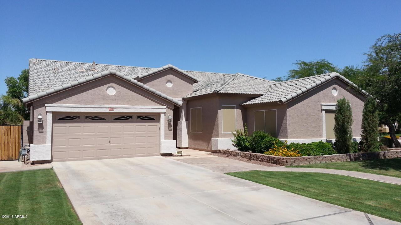 1460 North Racine Lane Gilbert, AZ 85234 - Photo 4 of 65 20130530_102730