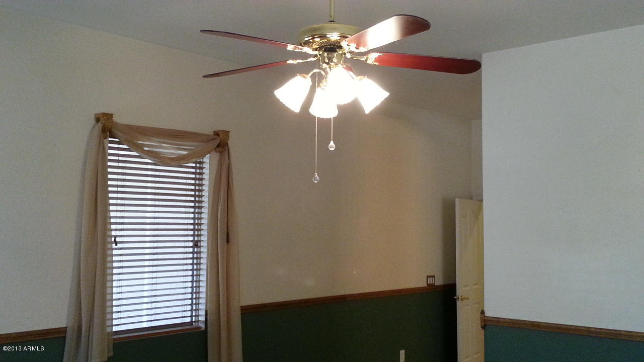 1460 North Racine Lane Gilbert, AZ 85234 - Photo 42 of 65 20130531_112248