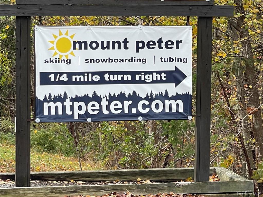 50 Continental Road Warwick, NY 10990 - Photo 35 of 36 a sign on the side of a building