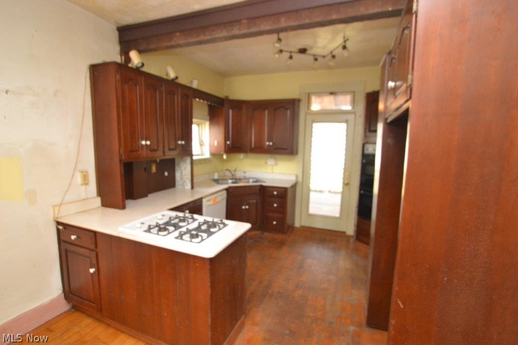 4666 Grayton Road Cleveland, OH 44135 - Photo 20 of 27 Kitchen