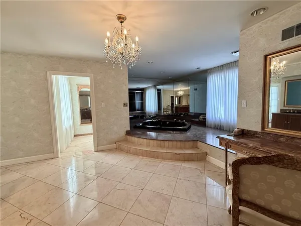 a view of entryway with a rug