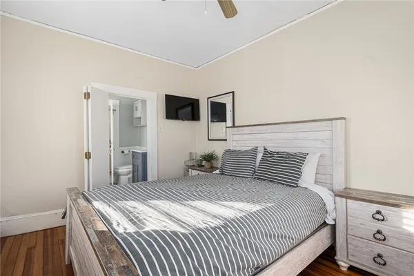 $750,000 | 21 Spring Street, Unit 2, Newport, RI 02840