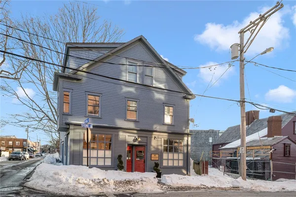 $750,000 | 21 Spring Street, Unit 2, Newport, RI 02840