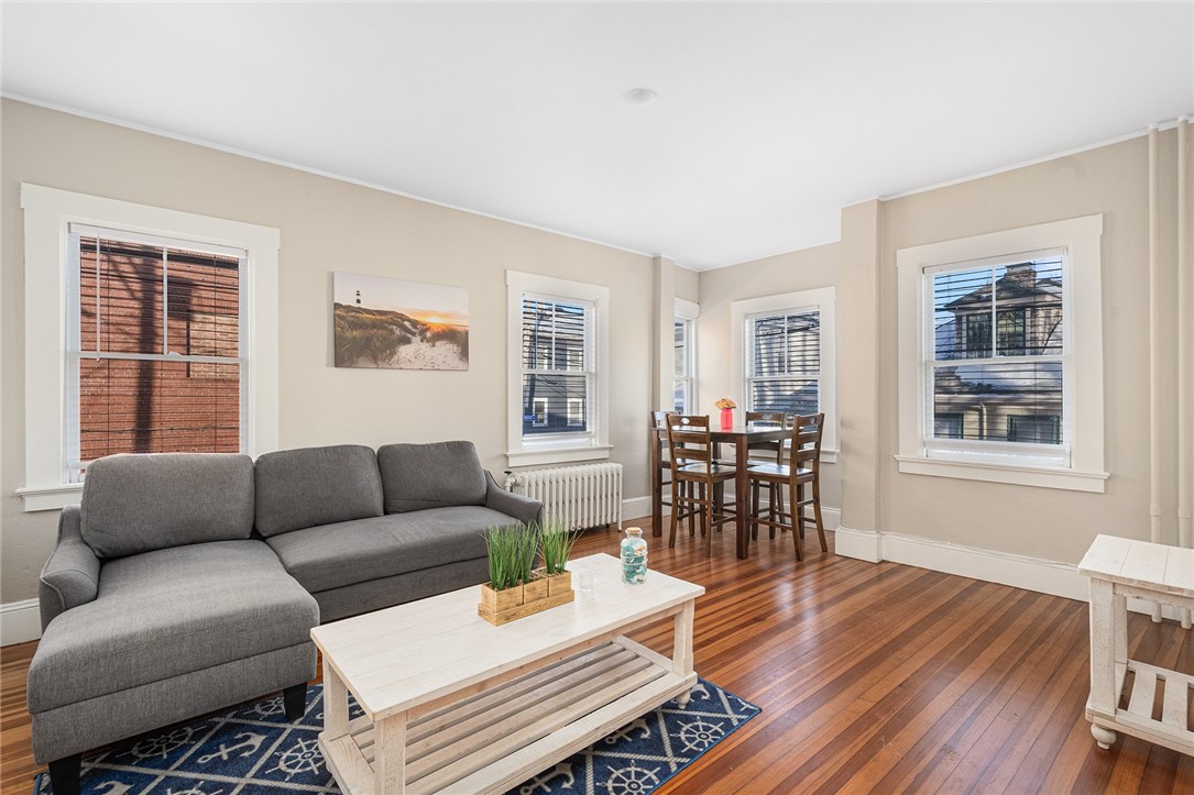 21 Spring Street, Unit 2 Newport, RI 02840 - Photo 7 of 28