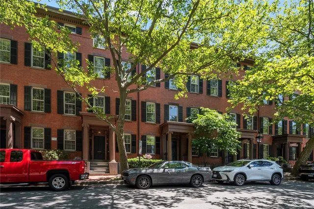 $645,000 | 259 Benefit Street, Unit 2, Providence, RI 02903