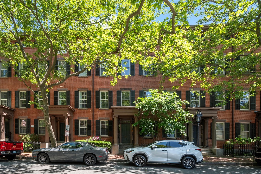 259 Benefit Street, Unit 2 Providence, RI 02903 - Photo 2 of 32