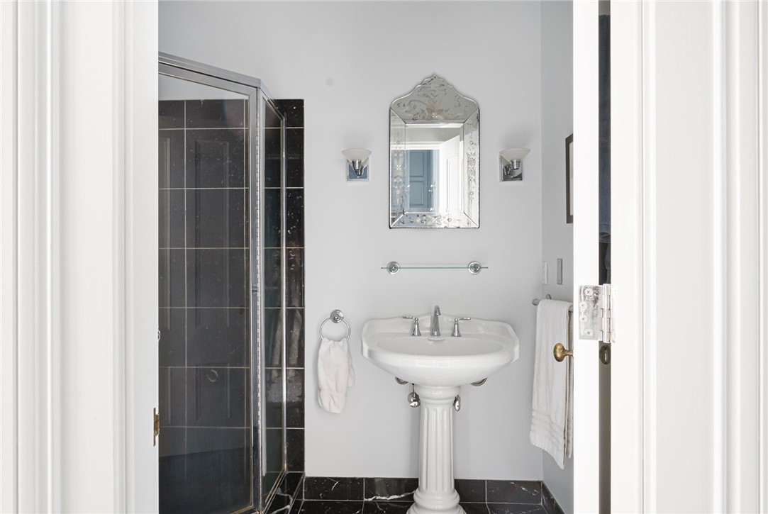 259 Benefit Street, Unit 2 Providence, RI 02903 - Photo 30 of 32