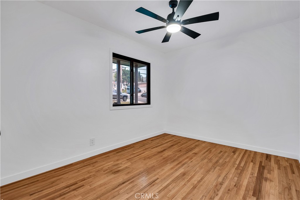 25710 Crest Road Torrance, CA 90505 - Photo 39 of 72 Front Bedroom #3 with new window.