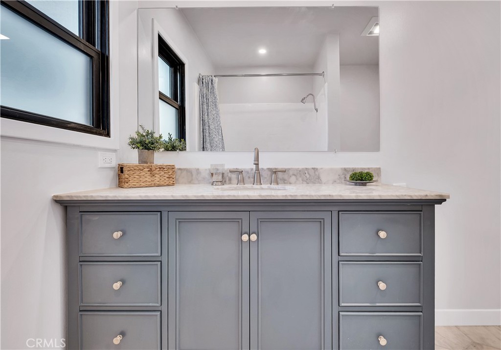25710 Crest Road Torrance, CA 90505 - Photo 41 of 70 New Vanity in the Full Bathroom.