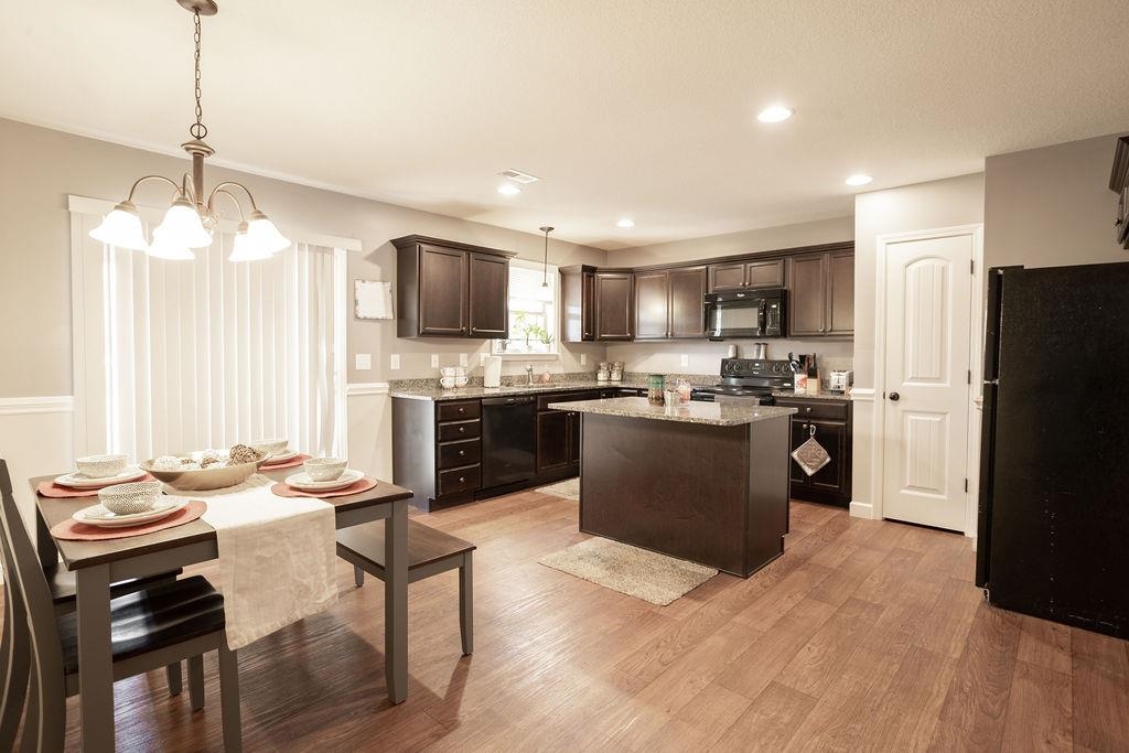 146 Gibbs Road Wellford, SC 29385 - Photo 8 of 21
