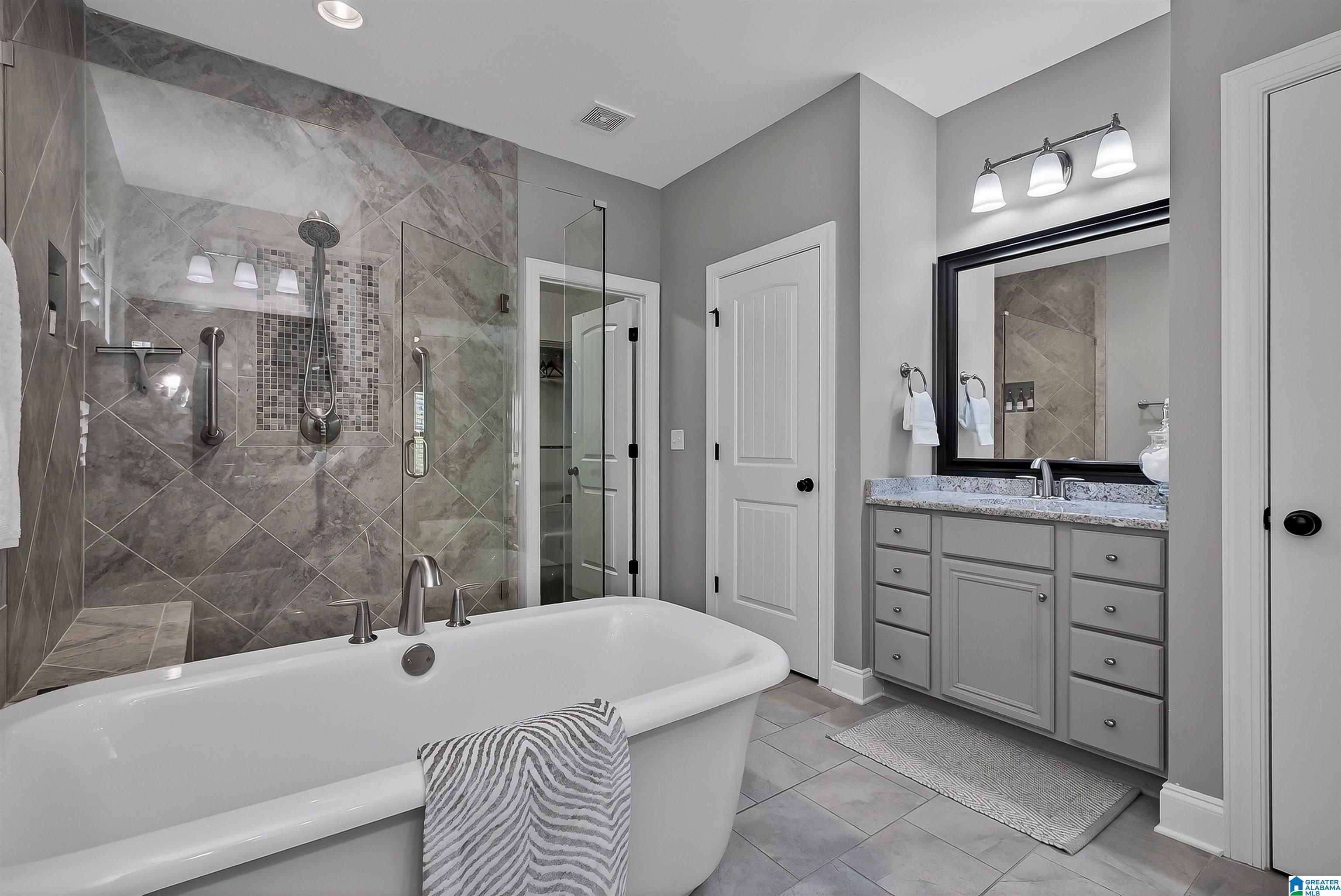 2702 Montauk Road Birmingham, AL 35226 - Photo 12 of 74