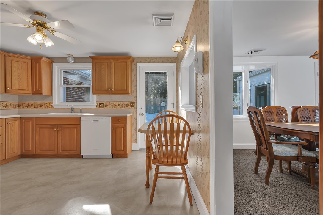 1 Little Street East Providence, RI 02916 - Photo 4 of 36