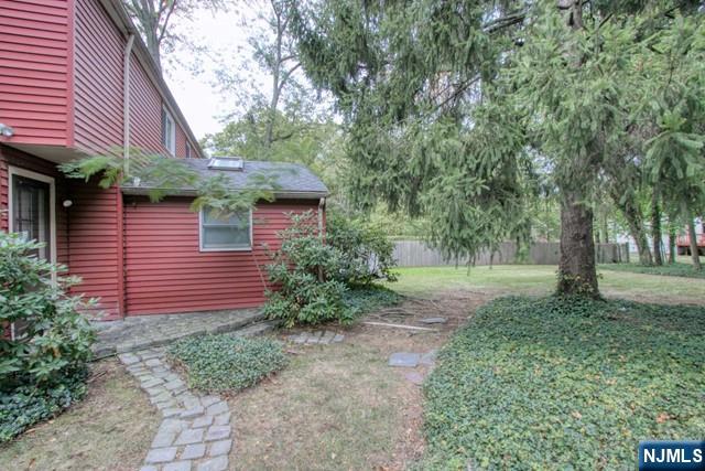 59 Buff Road Tenafly, NJ 07670 - Photo 18 of 22