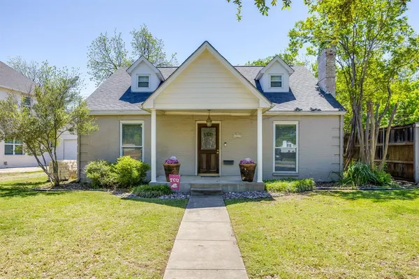 $5,000 | 2809 Benbrook Boulevard, Fort Worth, TX 76109