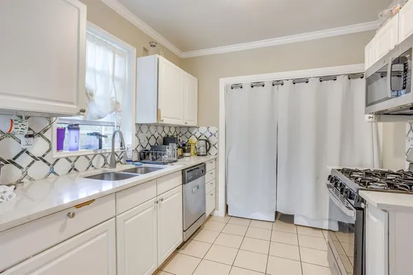 $5,000 | 2809 Benbrook Boulevard, Fort Worth, TX 76109