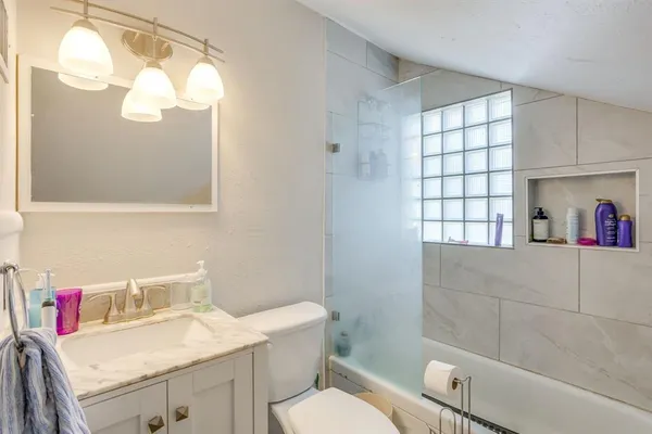 $5,000 | 2809 Benbrook Boulevard, Fort Worth, TX 76109