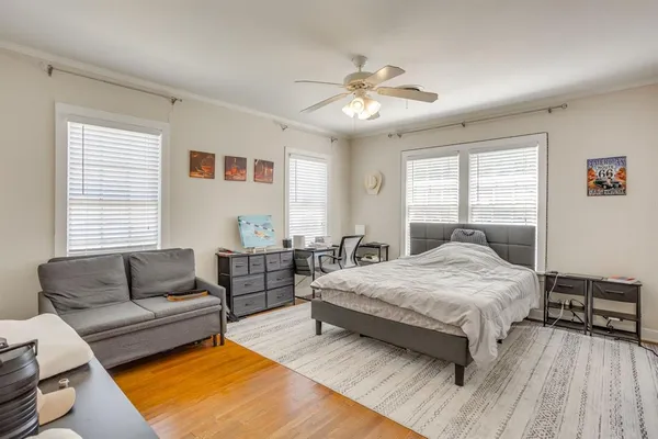 $5,000 | 2809 Benbrook Boulevard, Fort Worth, TX 76109