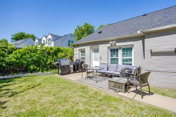 $5,000 | 2809 Benbrook Boulevard, Fort Worth, TX 76109