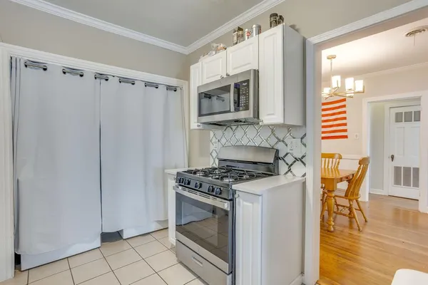 $5,000 | 2809 Benbrook Boulevard, Fort Worth, TX 76109