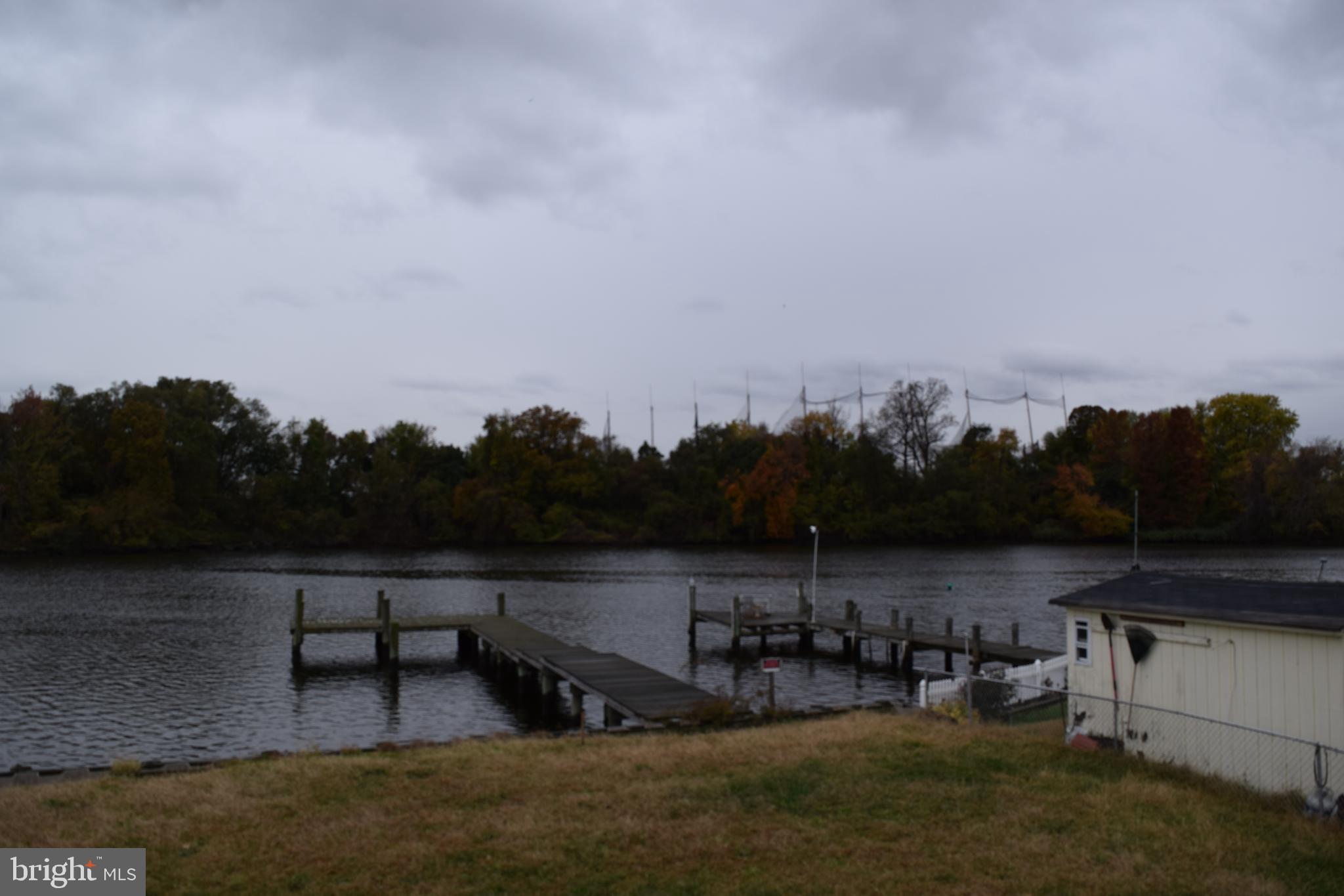 7911 Shore Road Baltimore, MD 21222 - Photo 11 of 37