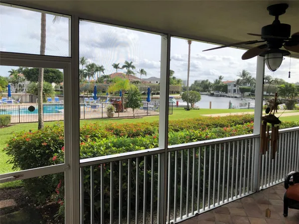 $1,900 | 400 North Federal Highway, Unit 108, Deerfield Beach, FL 33441