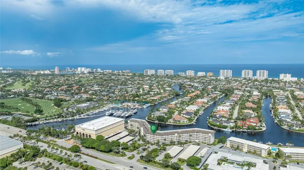 $1,900 | 400 North Federal Highway, Unit 108, Deerfield Beach, FL 33441